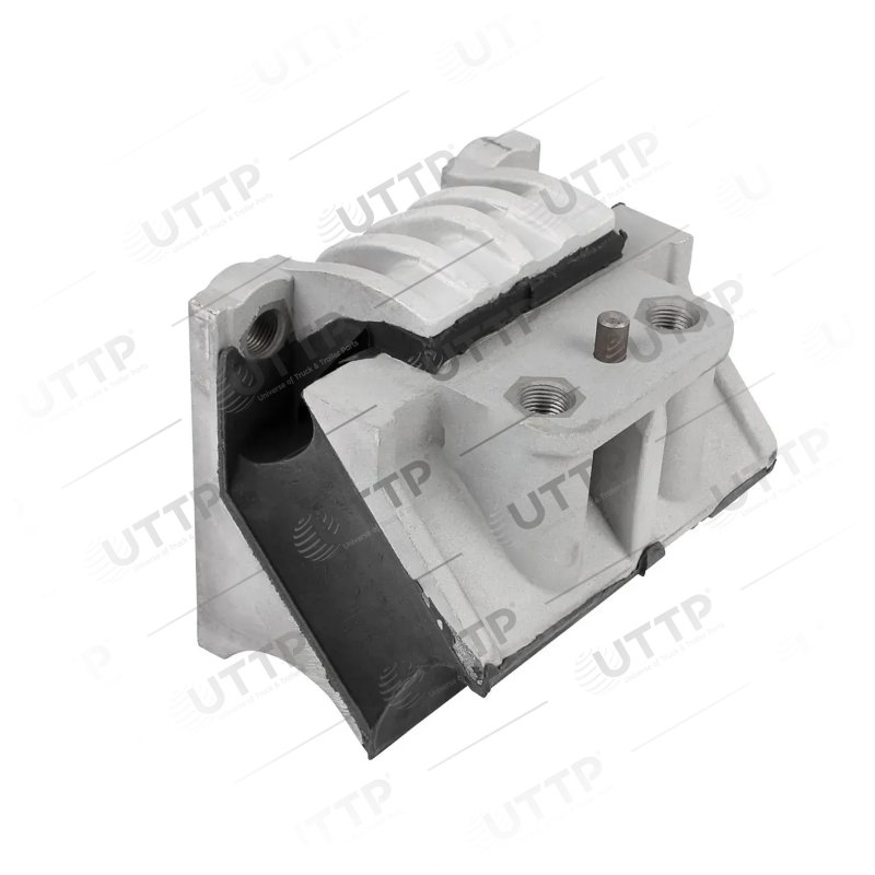 Engine mounting